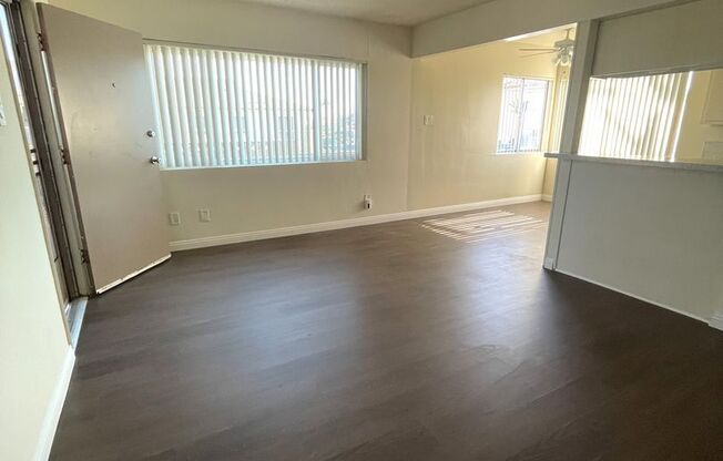 Memorial Apartments- Super Clean 2 Bedroom 1 Bath Apartment in Memorial Heights