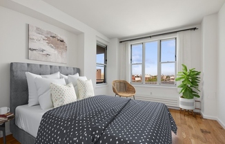 50 OCEANA DR W