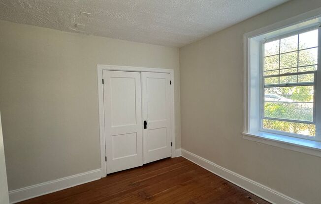 Studio, 1 bath, $995