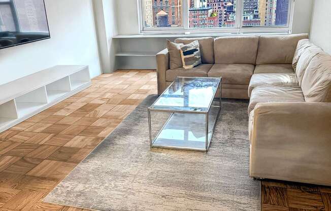 1 bed, 1 bath, 684 sqft, $4,500, Unit 19-A