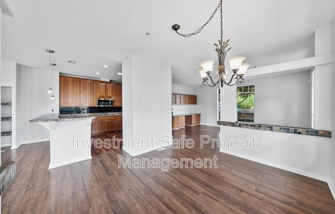 2921 SUNSET HLS