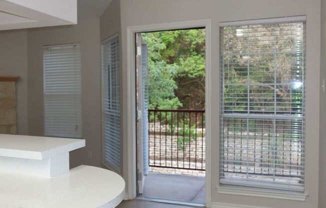 1 bed, 1 bath, $1,295, Unit Unit 825