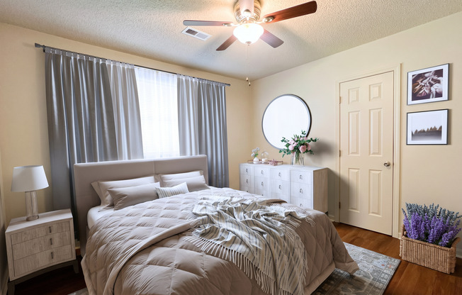 2 beds, 1 bath, 855 sqft, $1,350, Unit 10A