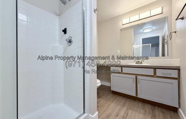 2 beds, 2 baths, 1,100 sqft, $1,550, Unit 5