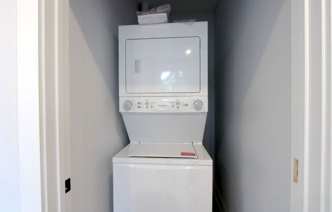 1 bed, 1 bath, 649 sqft, $1,352.08, Unit 307