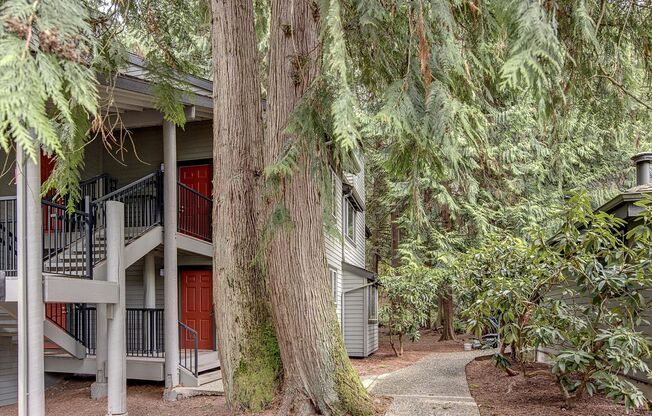 2bd/1.75ba Redmond Condo