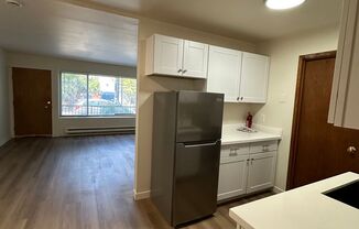 1 bed, 1 bath, 650 sqft, $1,685, Unit 102