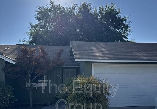 722 S LINWOOD AVE