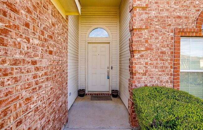 Wonderful 3 Bed, 2 Bath Home in Mansfield ISD- 76063