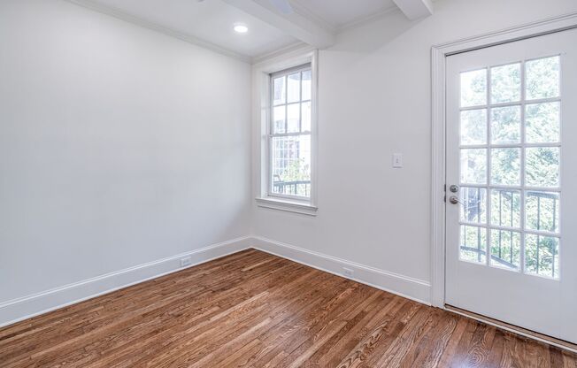2 beds, 2 baths, $1,850, Unit 412