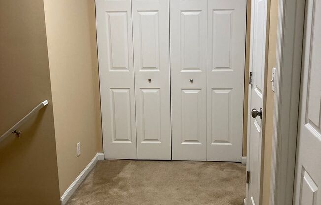 4 beds, 2 baths, 1,635 sqft, $1,500, Unit 3969 South Cramer Circle