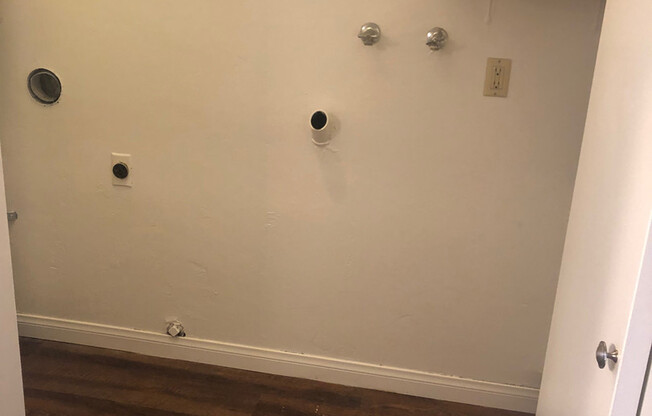 2 beds, 2 baths, 1,047 sqft, $1,285, Unit 5413C