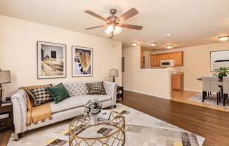 Scenic Station Apartments