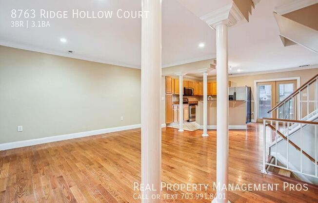 8763 Ridge Hollow Court