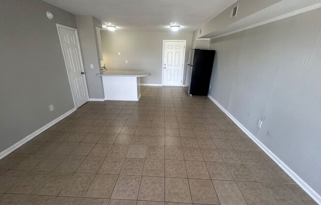 1013-B Leaphart Street