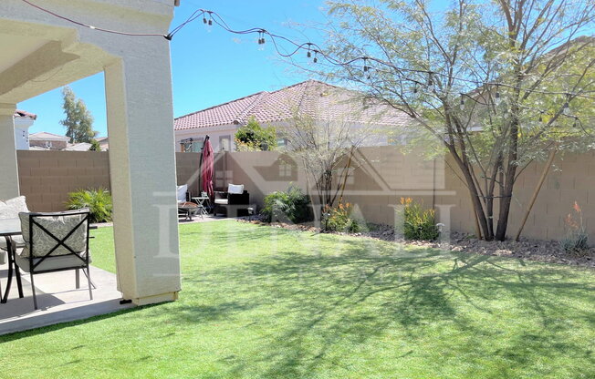 3 beds, 2 baths, 1,742 sqft, $2,295