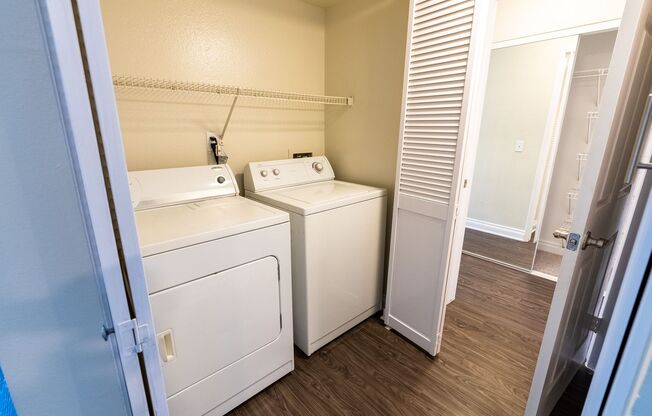 2 beds, 2 baths, 1,220 sqft, $2,948, Unit 305
