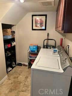 3 beds, 3 baths, 1,300 sqft, $3,700, Unit 70
