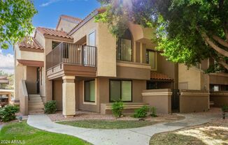 Charming unit in the heart of Tempe!!