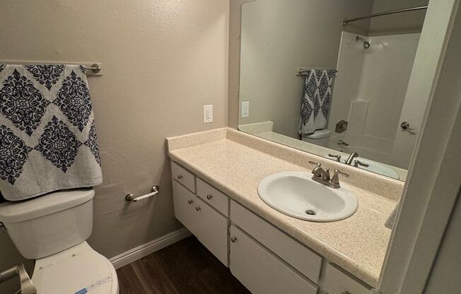 1 bed, 1 bath, 602 sqft, $2,150, Unit 27
