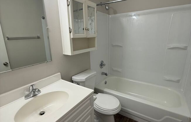 1 bed, 1 bath, $865, Unit LD4601