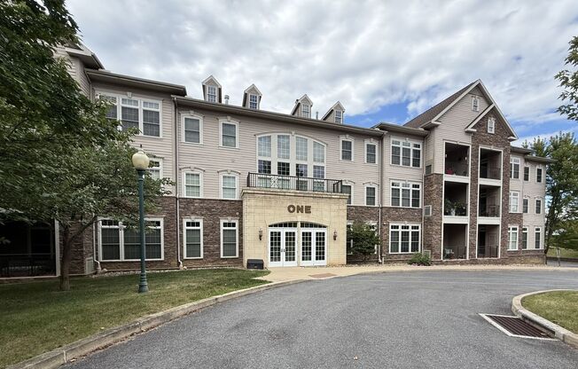 Two-Bedroom Condo in the Summit at Shiloh!