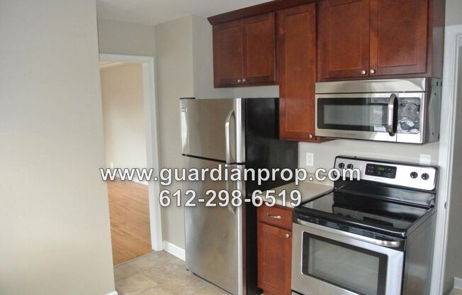 House in Midway Available August 1, Hardwood Floors, Updated Kitchen & Bath, Garage, Pet Friendly!