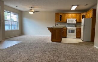 2 beds, 2 baths, 1,100 sqft, $1,125