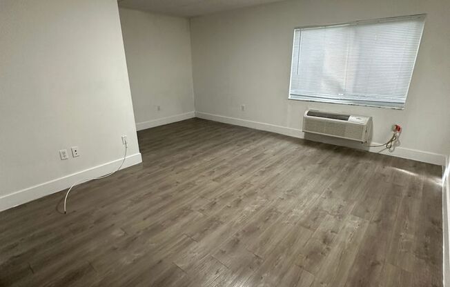 Studio, 1 bath, 410 sqft, $1,200, Unit 4803M-4