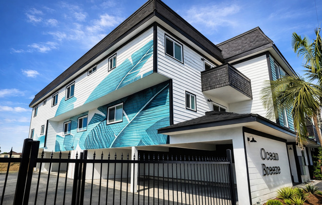 Welcome to Ocean Breeze in Oceanside Apartments and Townhomes. Discover Coastal Living with Urban Convenience!