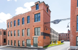 64 BEACON ST
