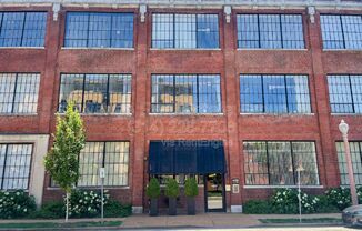 4100 Laclede Avenue