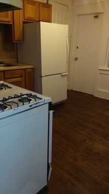 2 beds, 1 bath, $1,200, Unit 1