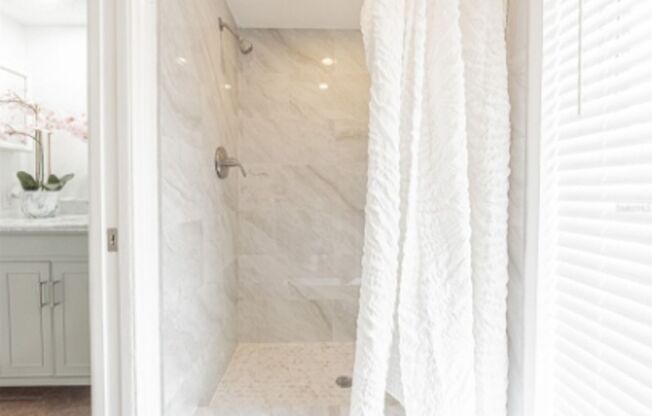 12609 130th St, Largo, FL 33774 – Your Ideal Home Awaits!