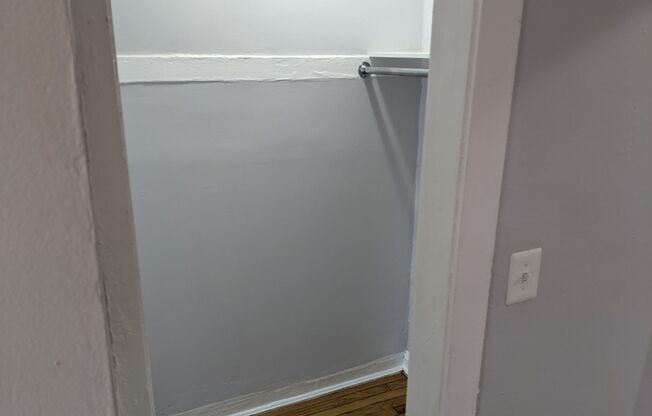 Studio, 1 bath, $1,295, Unit 4604-3E