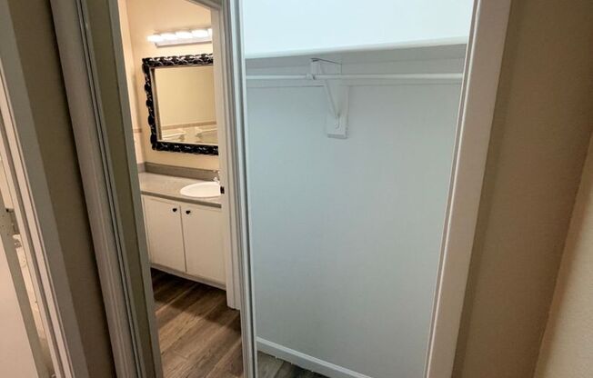 2 beds, 2 baths, 551 sqft, $1,595, Unit 217