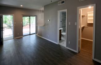 8800 Westplace Dr 103