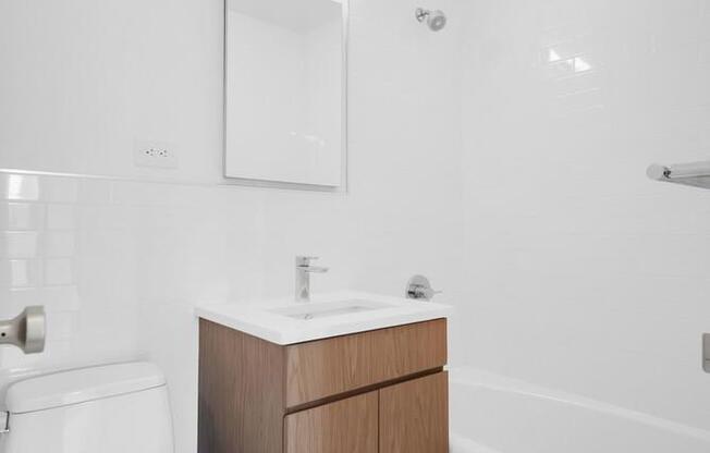 2 beds, 2 baths, $10,083, Unit 19C