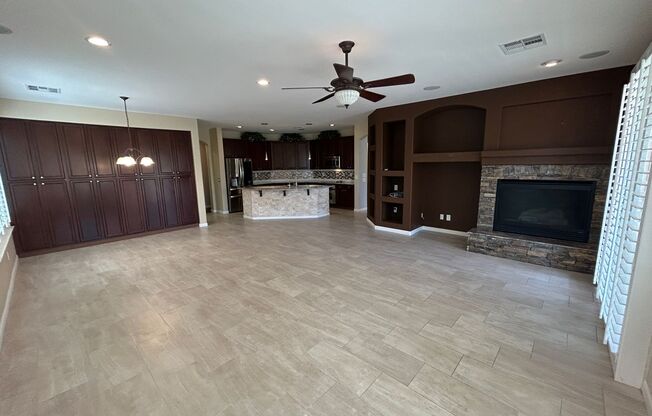 3 beds, 2.5 baths, 2,602 sqft, $2,799