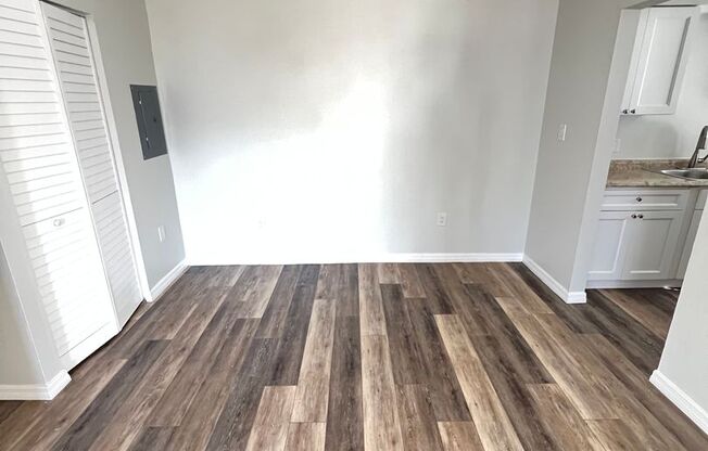 2 beds, 1.5 baths, 800 sqft, $1,595, Unit 231