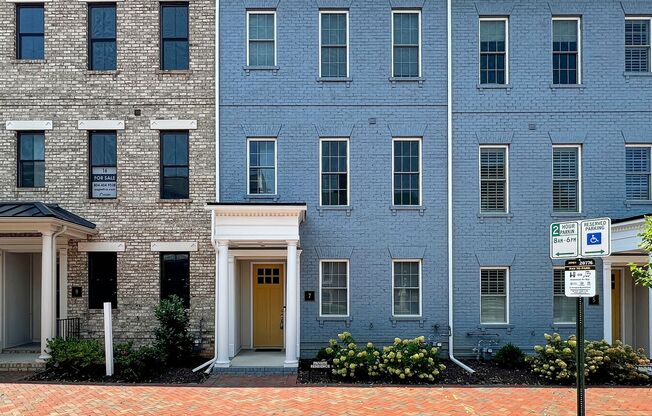 Stunning Luxury Townhome with Elevator in the Heart of VCU!