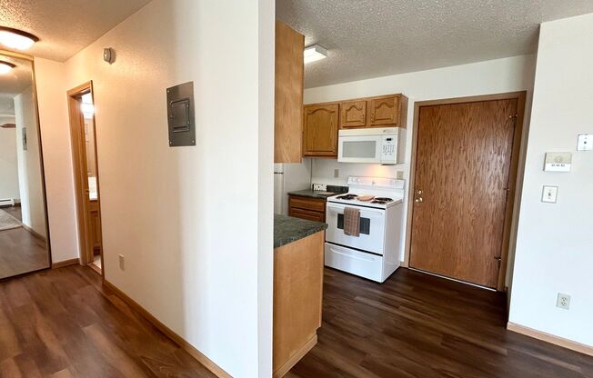 1 bed, 1 bath, 625 sqft, $730, Unit 2521-104