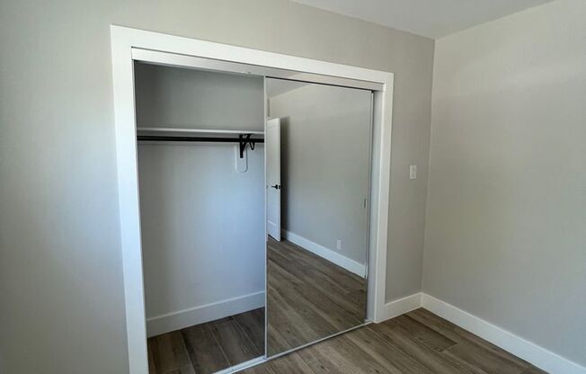 1 bed, 1 bath, $2,400, Unit Unit #5