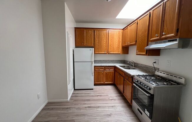 1 bed, 1 bath, 558 sqft, $2,000, Unit Unit 6