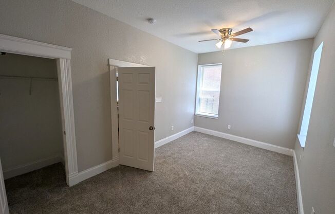 3104 Keokuk St