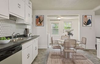 NE MPLS Fantastic Single Family Home, New Updates with Dishwasher and Laundry!