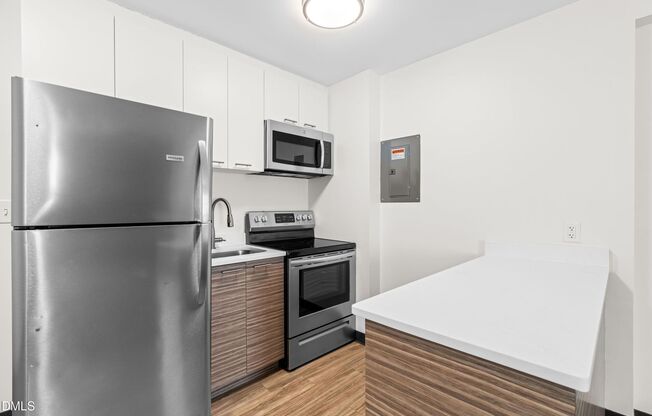 Check out this renovated unit!! Lots of value!!