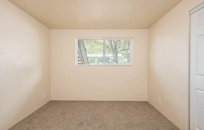 Pacific Village | Bedroom