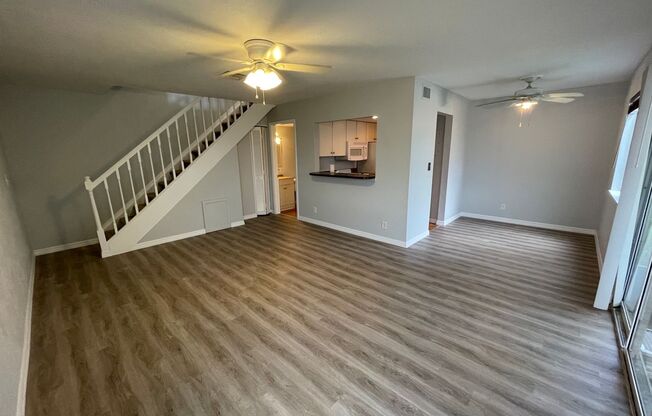 SELLER FINANCING with $39,400 Down Payment (20%) - PROVINCETOWN-FT. MYERS TOWNHOME 2 BED 1.5 BATH