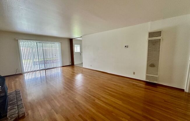 Move in ready home! Perfectly located on the border of Cambell, San Jose, and Santa Clara-Huge Backyard